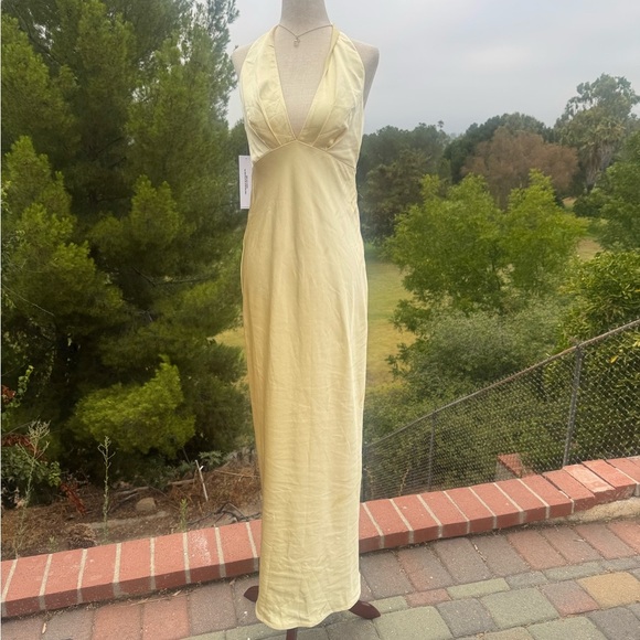 NWOT Princess Polly Soft Yellow Halter Backless Dress - Picture 1 of 10